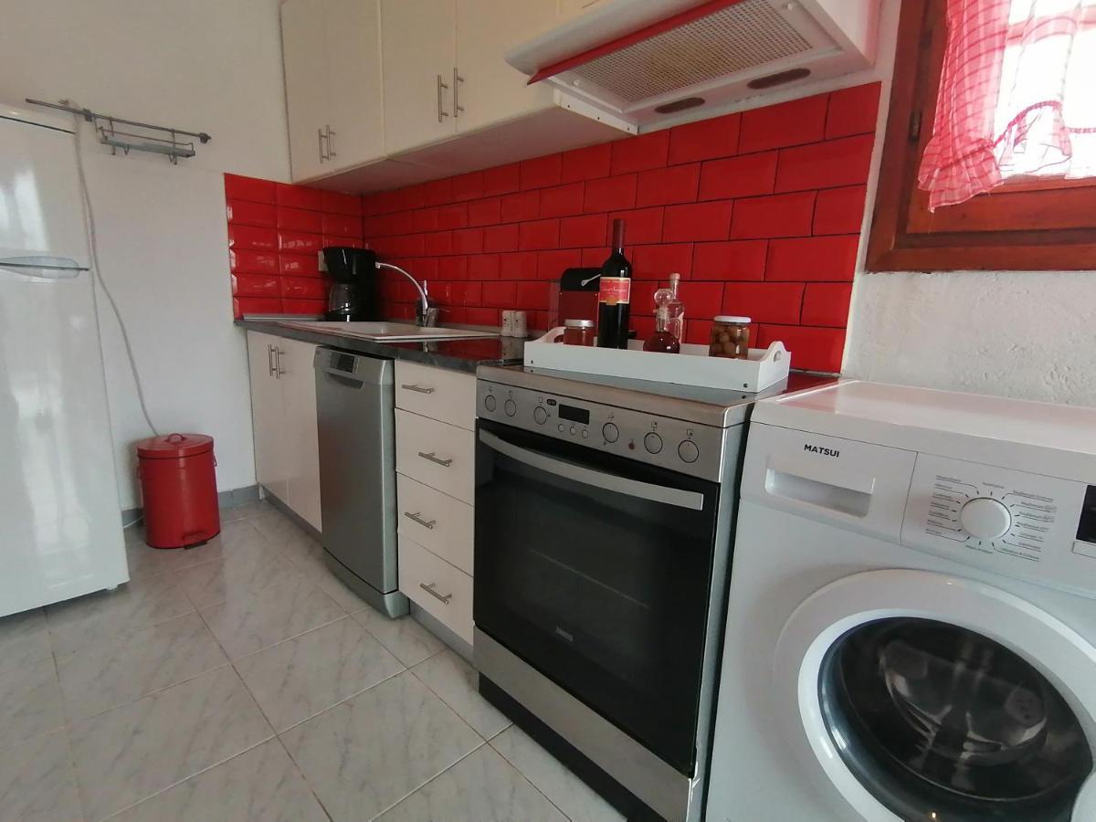 Seas The Moment Apartment Nea Kallikrateia Екстериор снимка
