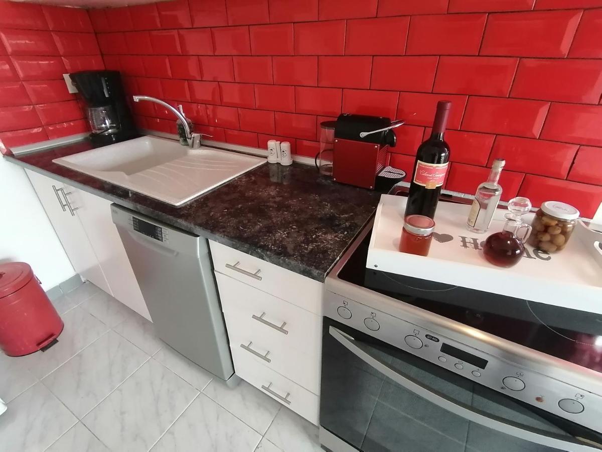 Seas The Moment Apartment Nea Kallikrateia Екстериор снимка