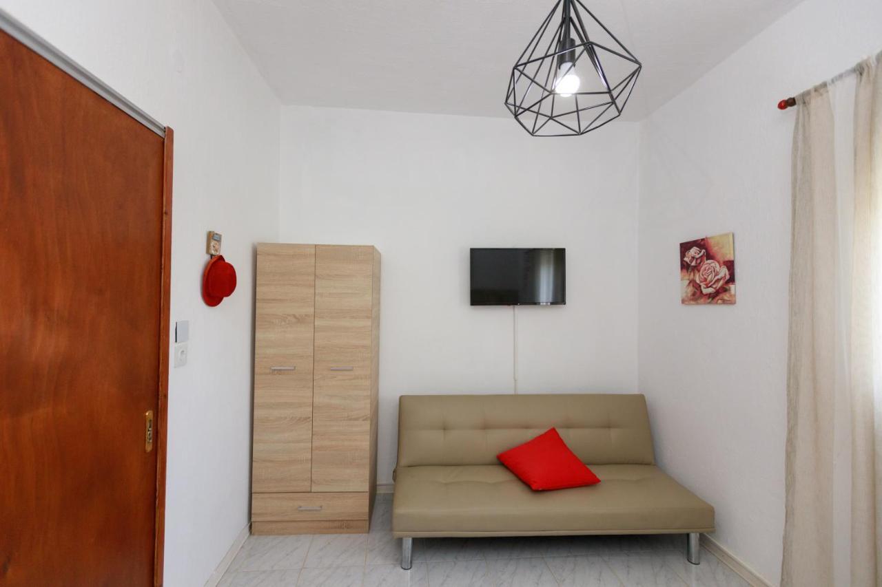 Seas The Moment Apartment Nea Kallikrateia Екстериор снимка